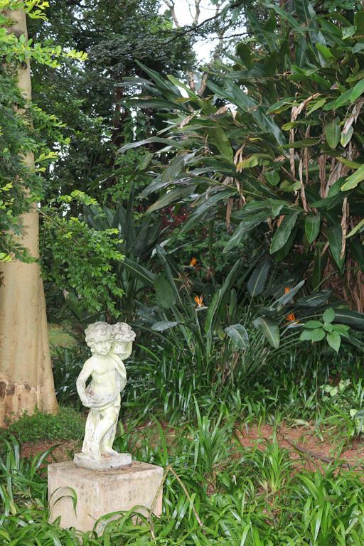 Softwaters Guesthouse Cottages Louis Trichardt Exterior foto