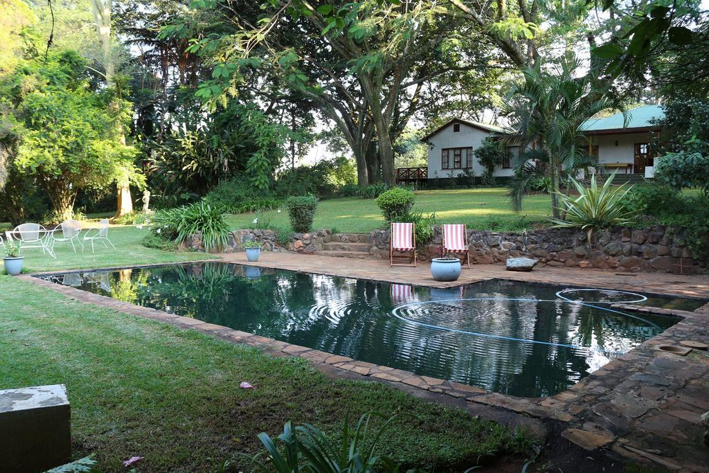 Softwaters Guesthouse Cottages Louis Trichardt Exterior foto